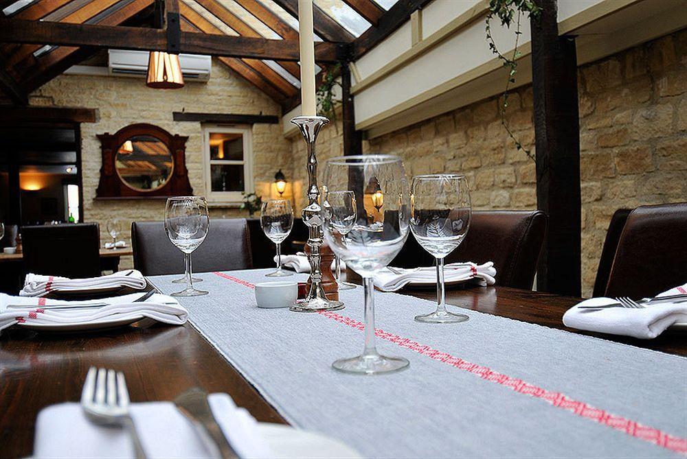 The Chequers Inn Cassington ภายนอก รูปภาพ