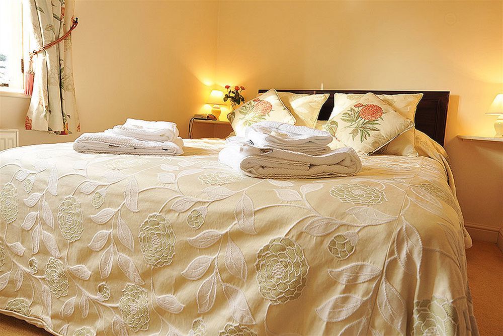 The Chequers Inn Cassington ภายนอก รูปภาพ